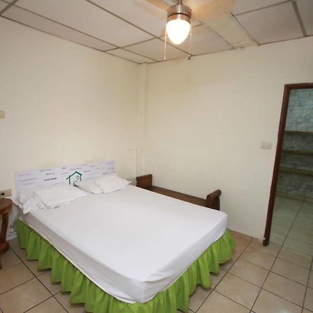Hostal Casa Verde Santa Ana Eksteriør billede
