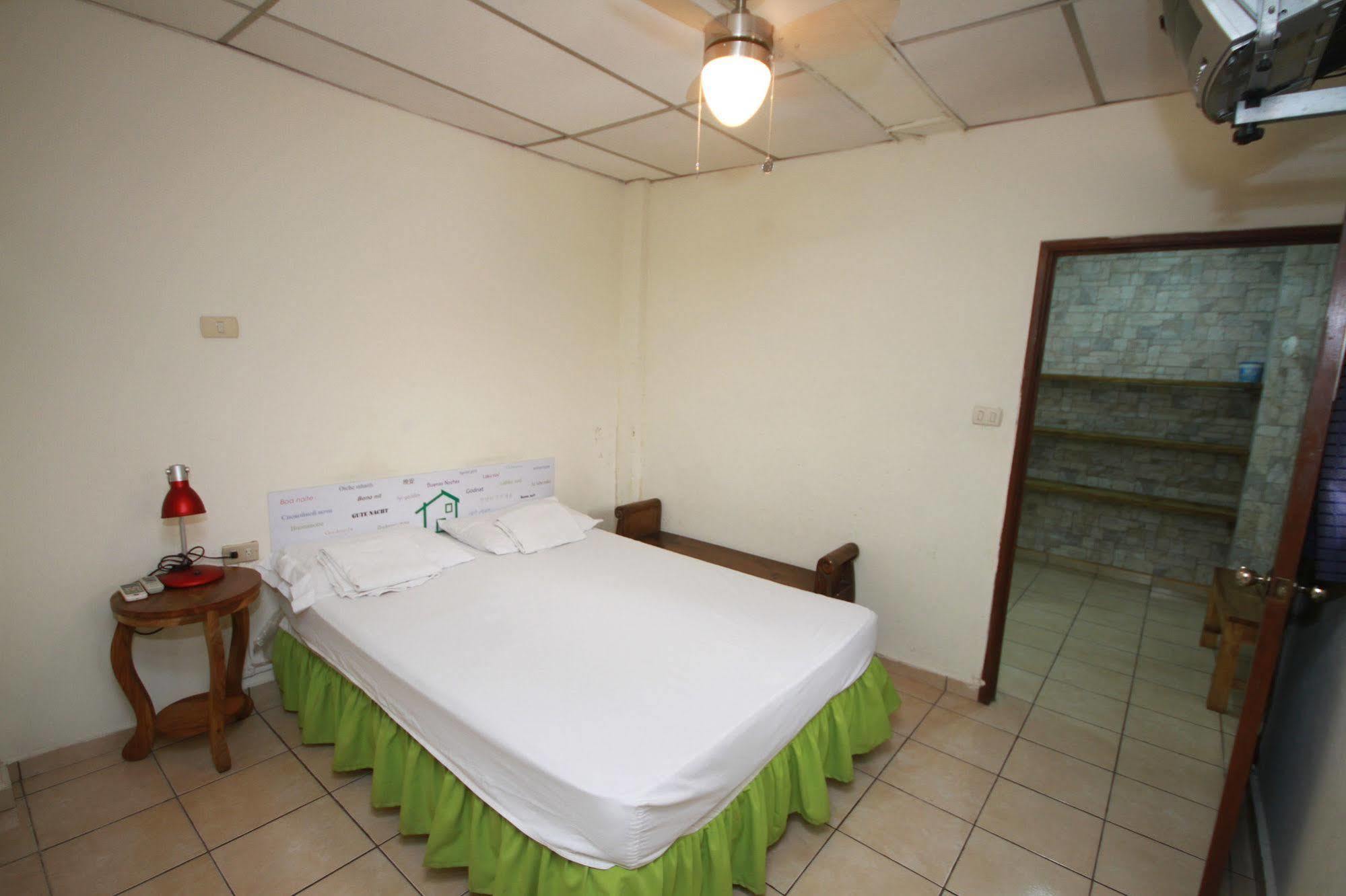 Hostal Casa Verde Santa Ana Eksteriør billede