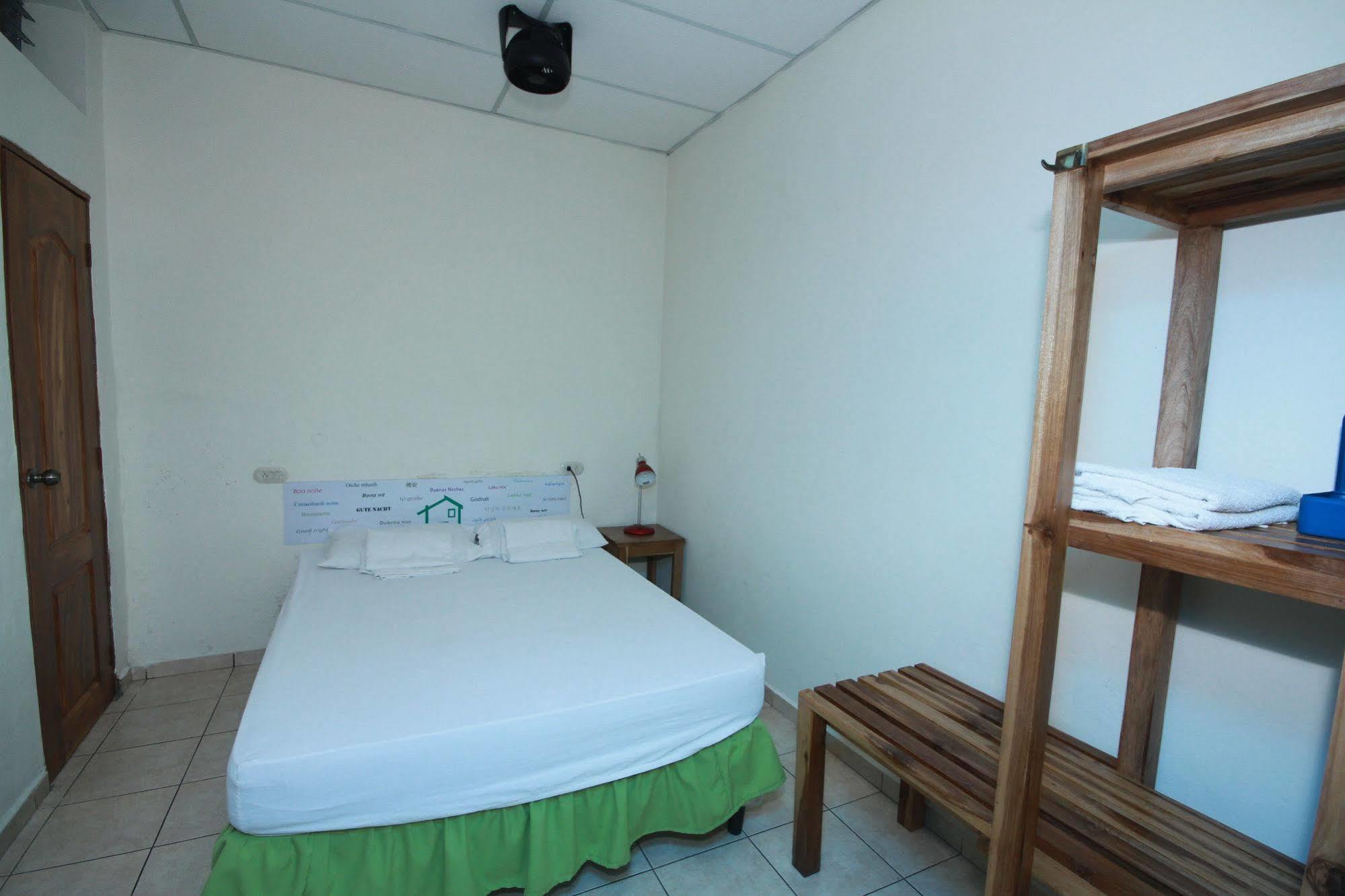 Hostal Casa Verde Santa Ana Eksteriør billede